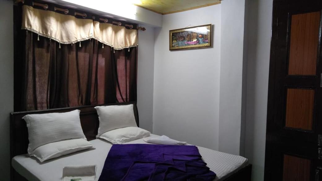 Отель Debbhumi Regency Sangla Экстерьер фото